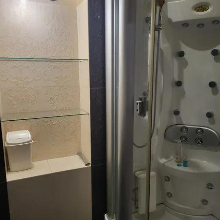 公寓 степана бандери 89