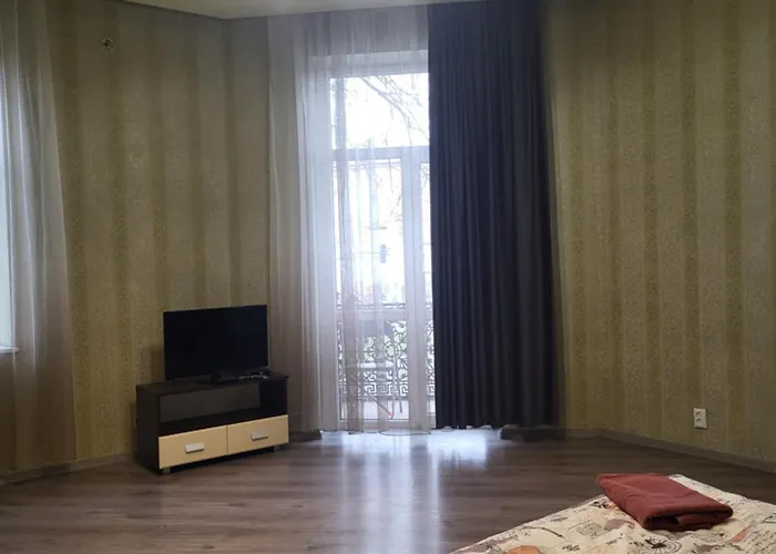 степана бандери 89 Apartamento Leópolis